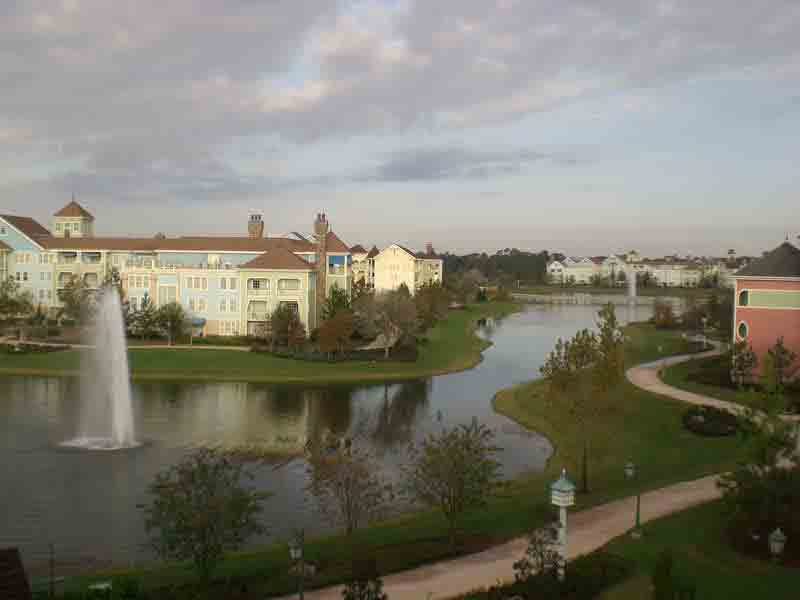 WDW2-003.jpg