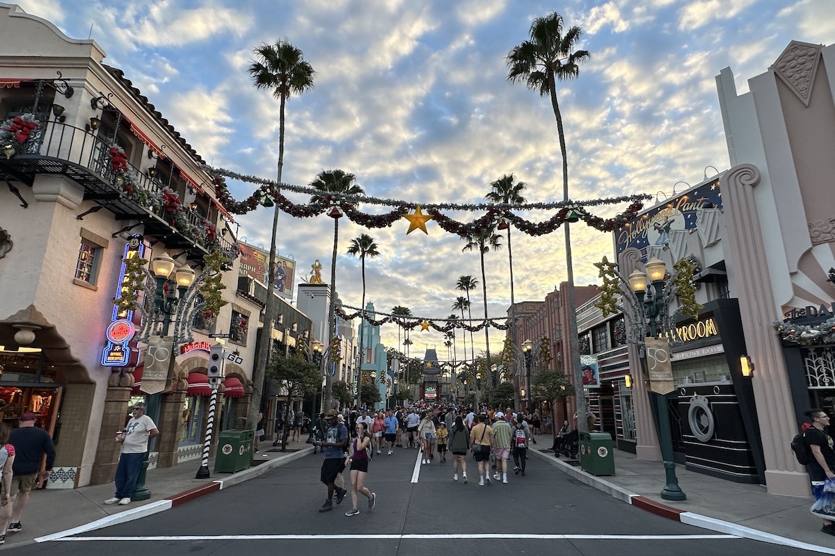 Disneys Hollywood Studios Christmas Blvd