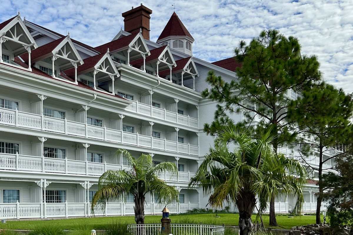 Villas at Disney s Grand Floridian Big Pine Key Lagoon View