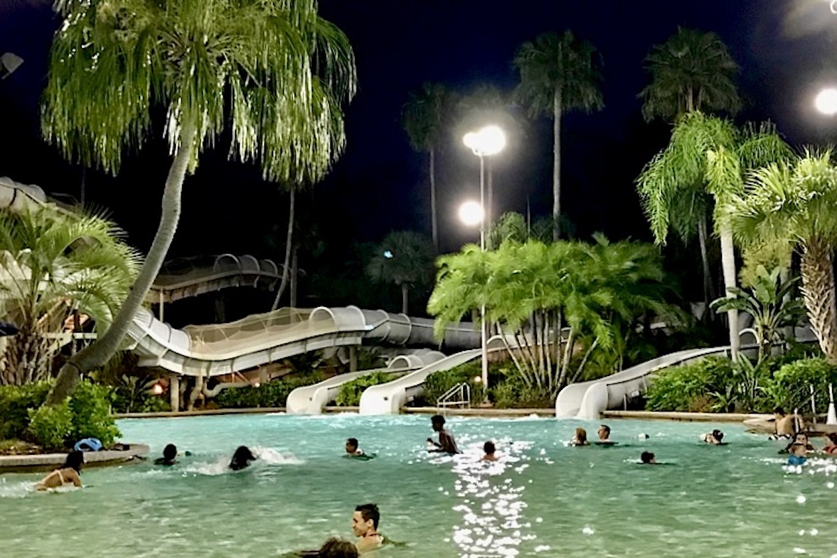 Typhoon Lagoon Night Crush Gusher