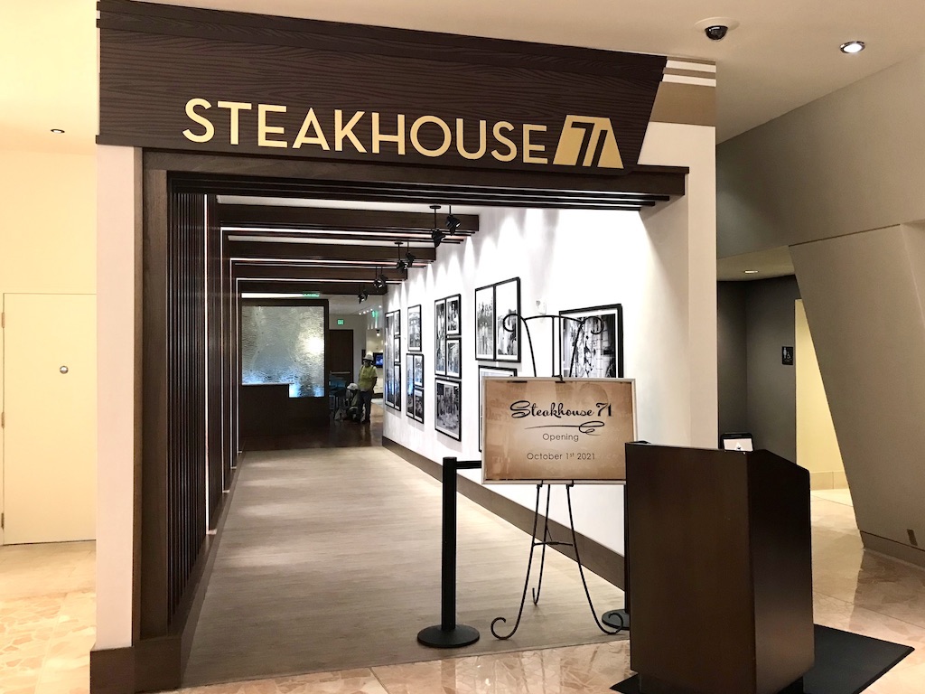 Steakhouse 71 Entrance