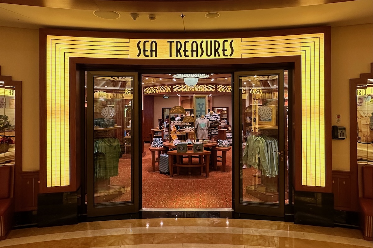 Disney Cruise Line Dream Sea Treasures