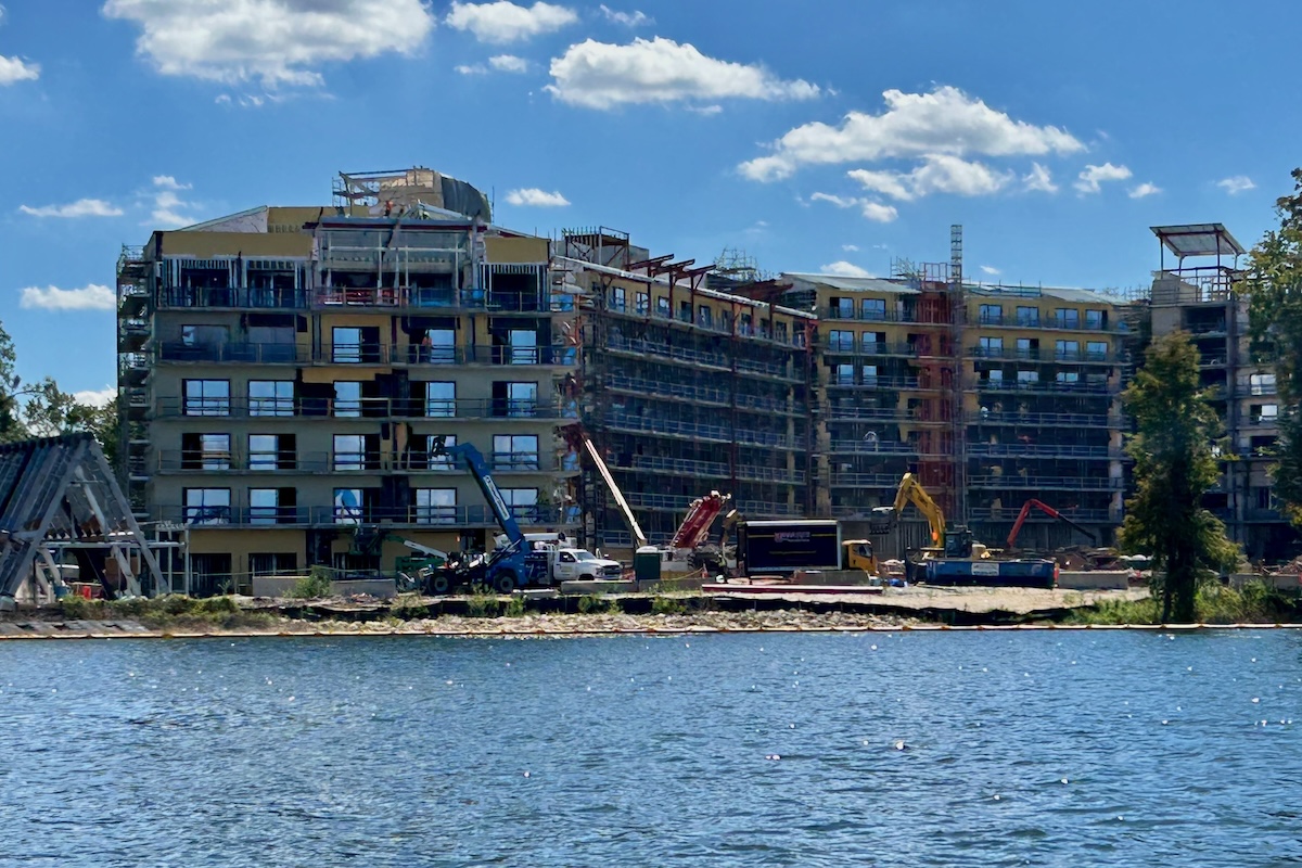 Disney Lakeshore Lodge Construction 20251020d