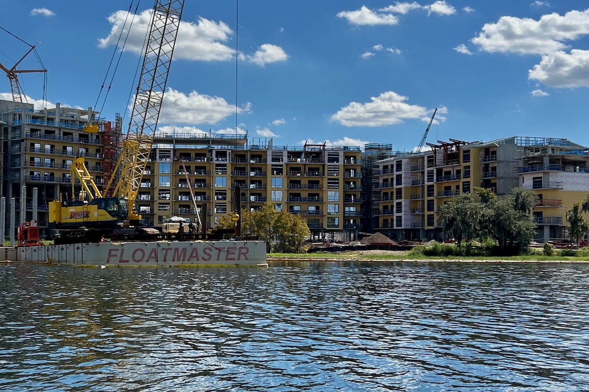 Disney Lakeshore Lodge Construction 20251020g