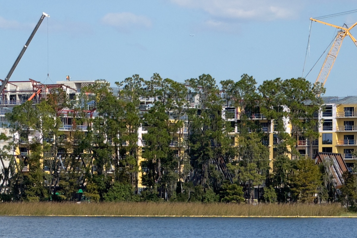 Disney Lakeshore Lodge Construction 20251107a