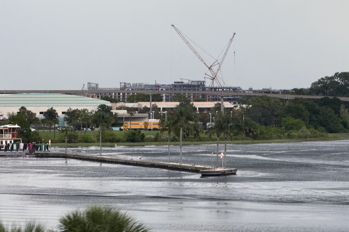 Disney Lakeshore Lodge Construction 20251114b