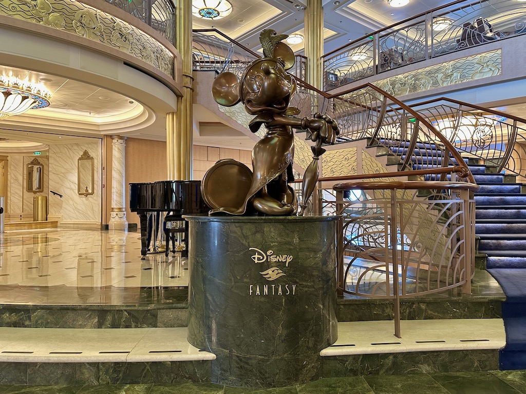 Disney Fantasy Atrium Minnie Mouse February 2023