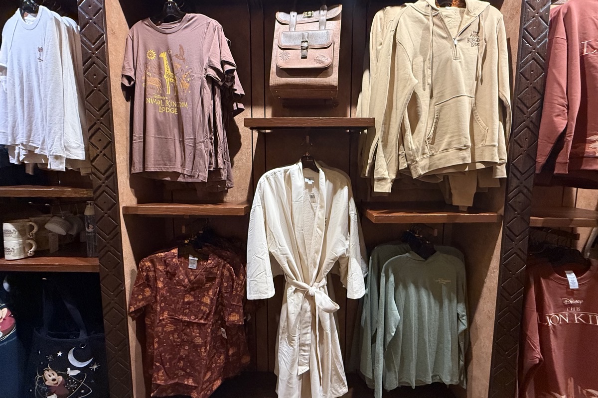 Disneys Animal Kingdom Villas Merchandise 202609f