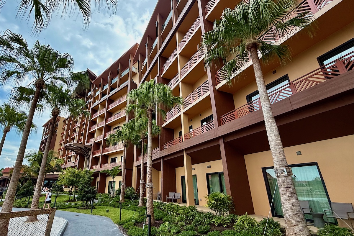 Disneys Polynesian Villas Island Tower Exterior 3