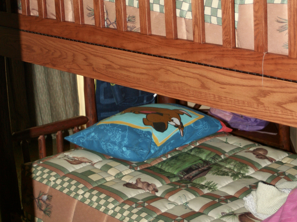 Third bedroom (bunk beds)
