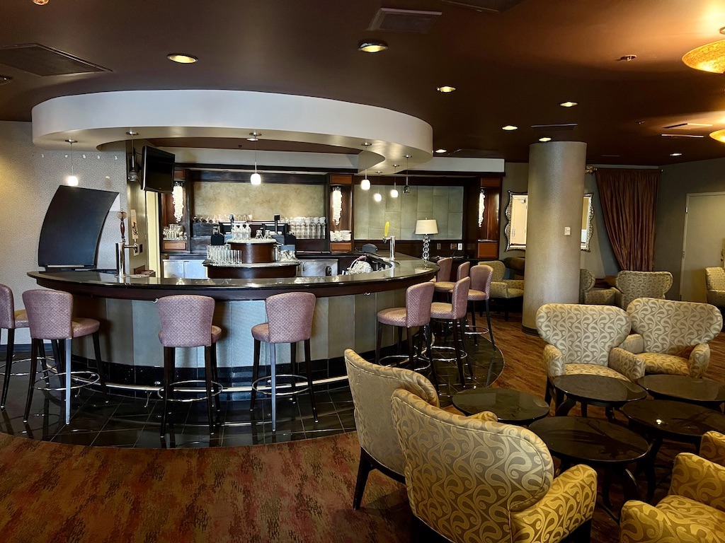 Disneyland Hotel Steakhouse 55 Bar