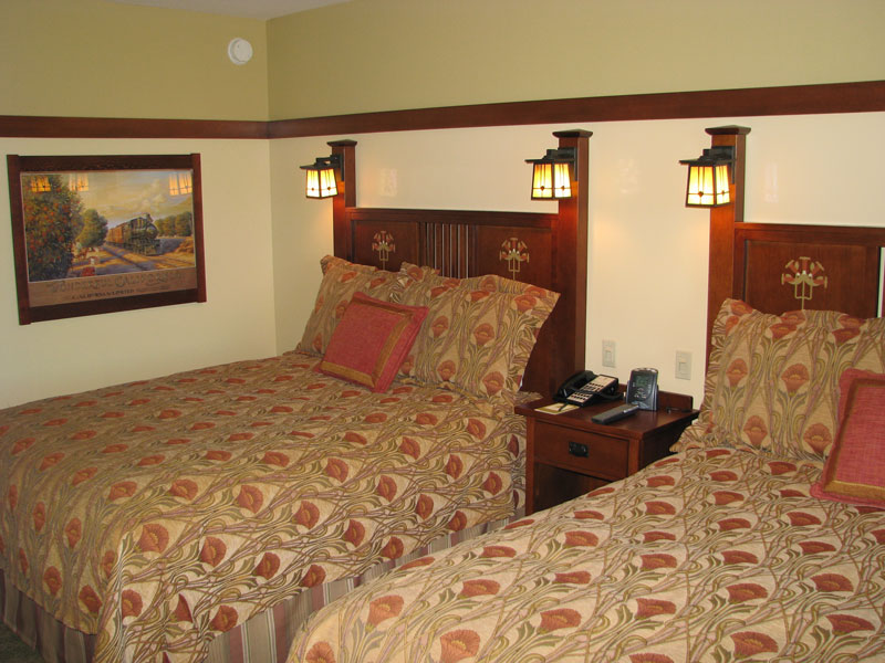 Two queen beds in second bedroom (dedicated Two bedroom only)